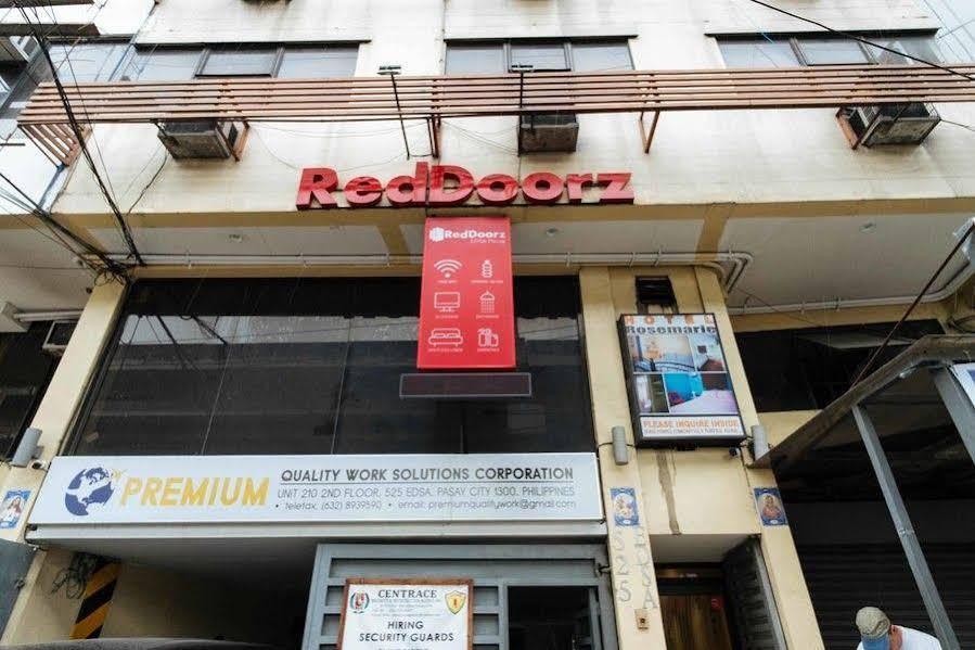Reddoorz At Hotel Rosemarie Pasay Exterior foto