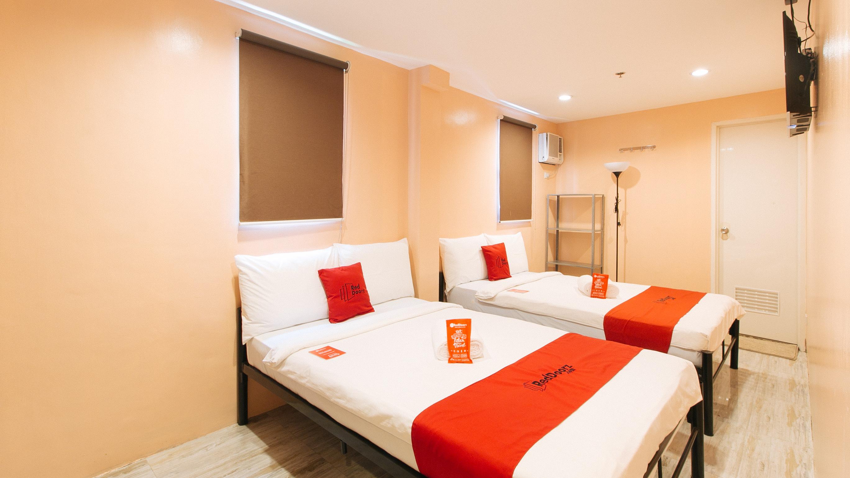 Reddoorz At Hotel Rosemarie Pasay Exterior foto